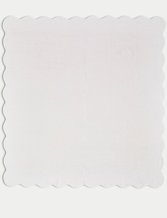 Pure Cotton Quilted Scallop Bedspread