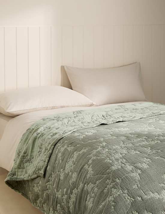 Pure Cotton Floral Jacquard Bedspread