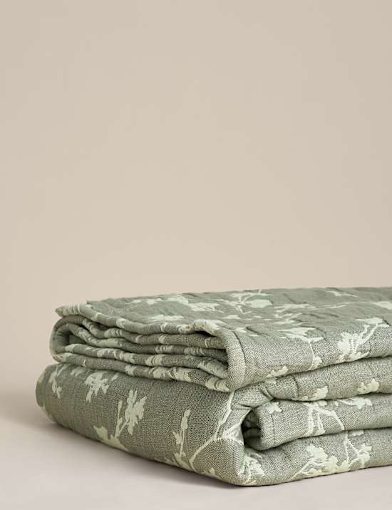 Pure Cotton Floral Jacquard Bedspread