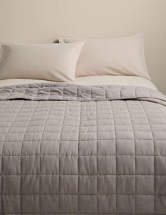 Dessus de lit matelass&eacute; en coton avec lin
