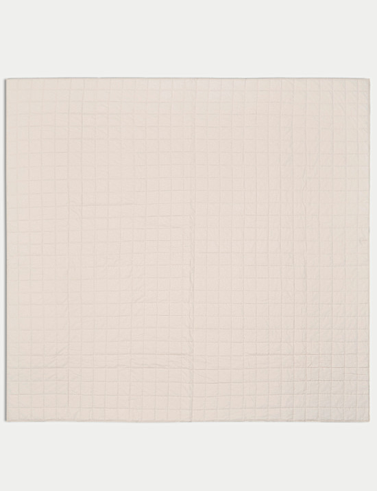 Cotton Rich Quilted Bedspread with Linen