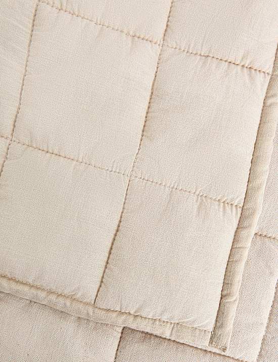 Cotton Rich Quilted Bedspread with Linen
