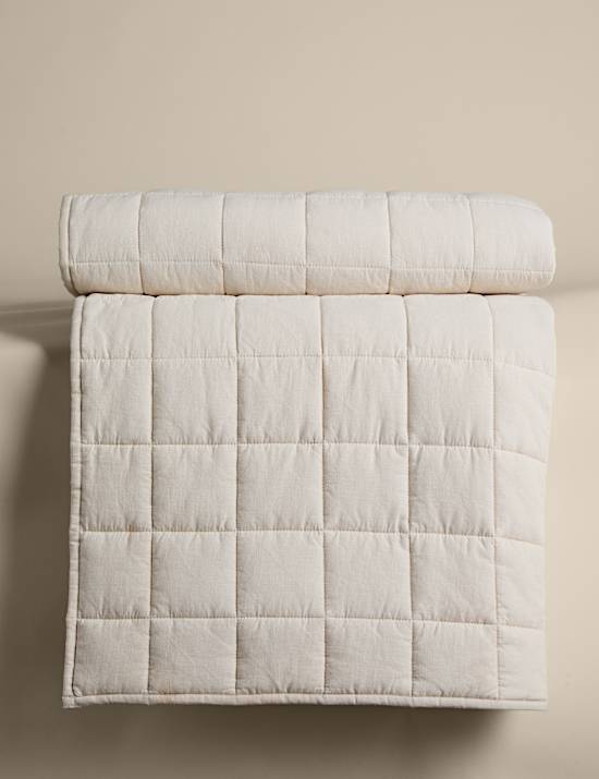 Cotton Rich Quilted Bedspread with Linen