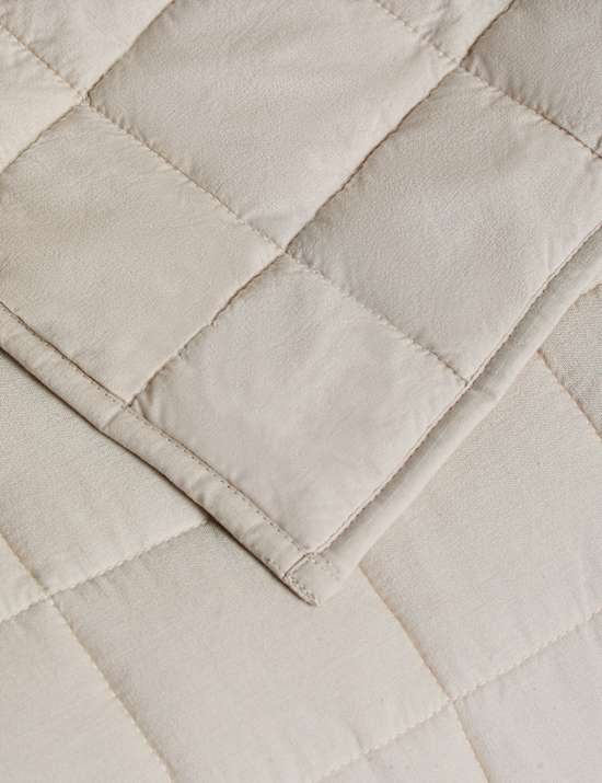 Cotton Rich Quilted Bedspread with Linen