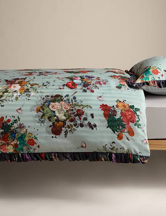 Pure Cotton Printed Ruffle Edge Bedding Set