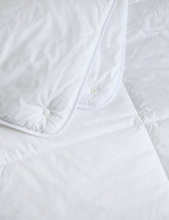 Luxury Down Alternative 13.5 Tog All Seasons 3-in-1 Duvet