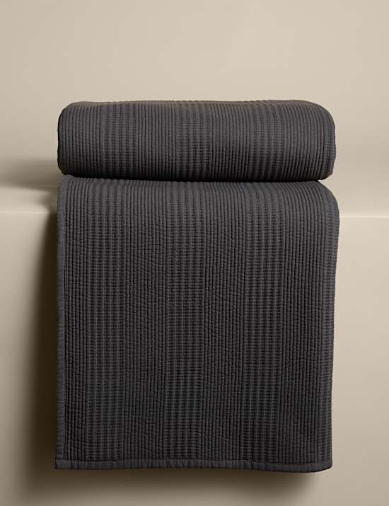Cotton Rich Ribbed Bedspread with Linen