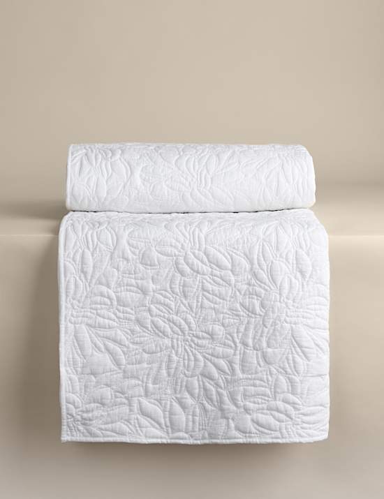Pure Cotton Floral Bedspread