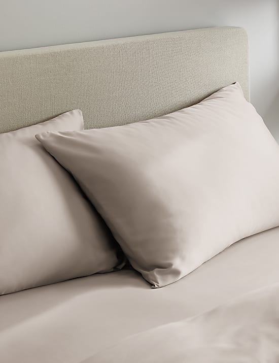 Lot de 2 taies d&rsquo;oreiller Ultimate douces et soyeuses