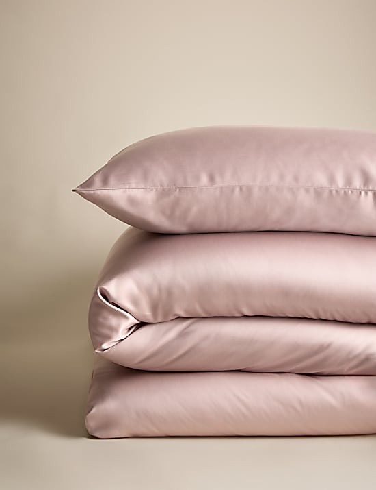 The Ultimate Soft & Silky Bedding Set