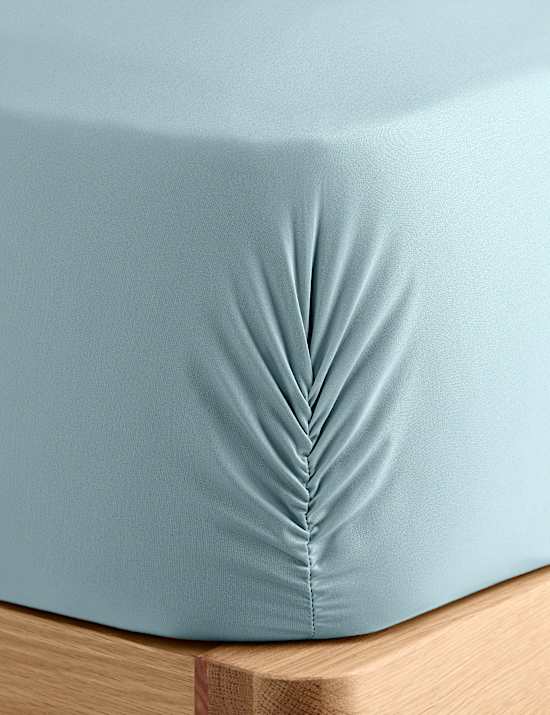 The Ultimate Soft & Silky Multi-Depth Fitted Sheet