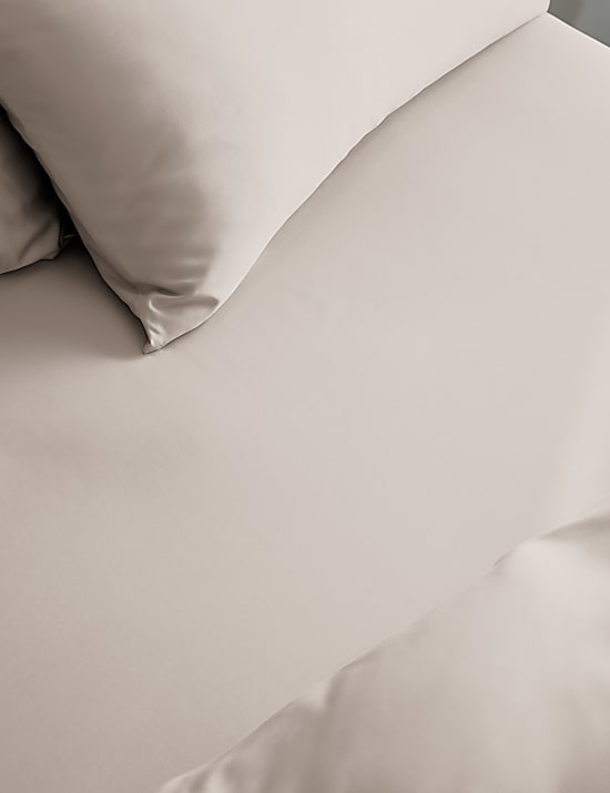 The Ultimate Soft & Silky Multi-Depth Fitted Sheet