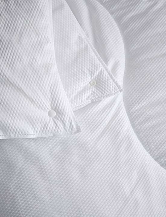 Guest Essentials 13.5 Tog All Season Duvet