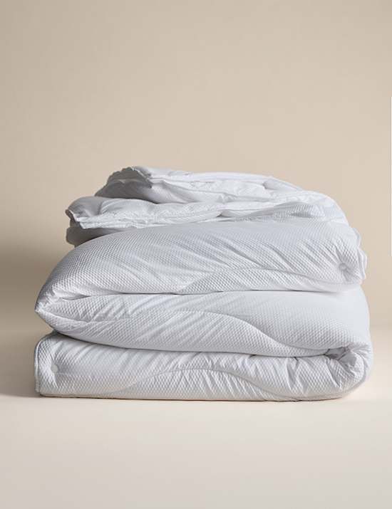 Guest Essentials 18 Tog All Seasons 3-in-1 Duvet