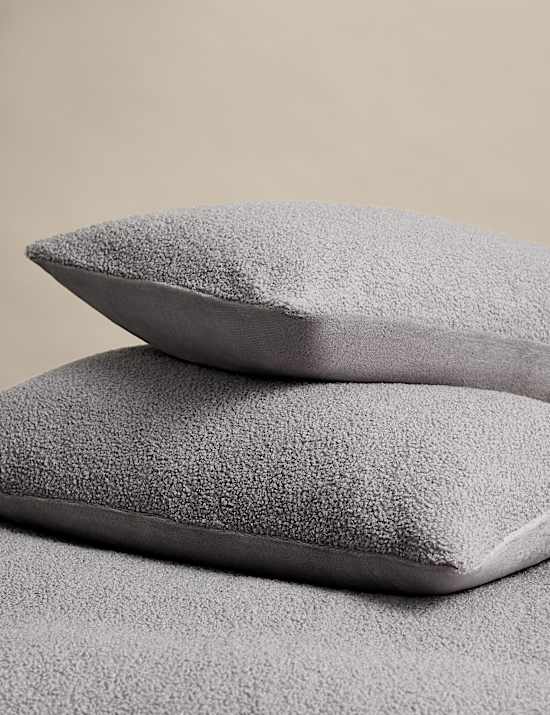 Lot de 2 taies d&rsquo;oreiller en polaire confortable