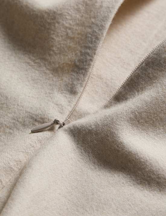 Cotton Rich Bedding Set with Cashmere