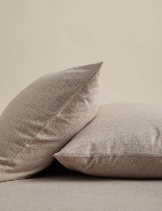 Cotton Rich Bedding Set with Cashmere