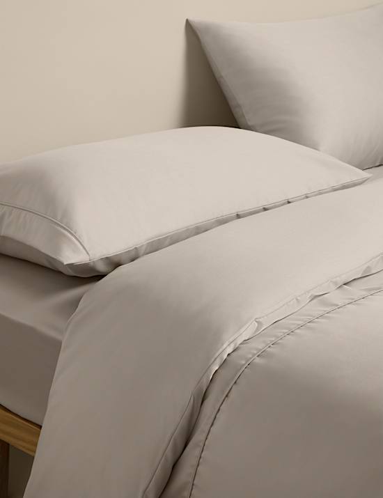 Egyptian Cotton 230 Thread Count Silky Bedding Set