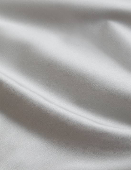 Taies d'oreiller Oxford soyeuses en coton &eacute;gyptien avec une densit&eacute; de tissage de 230 fils