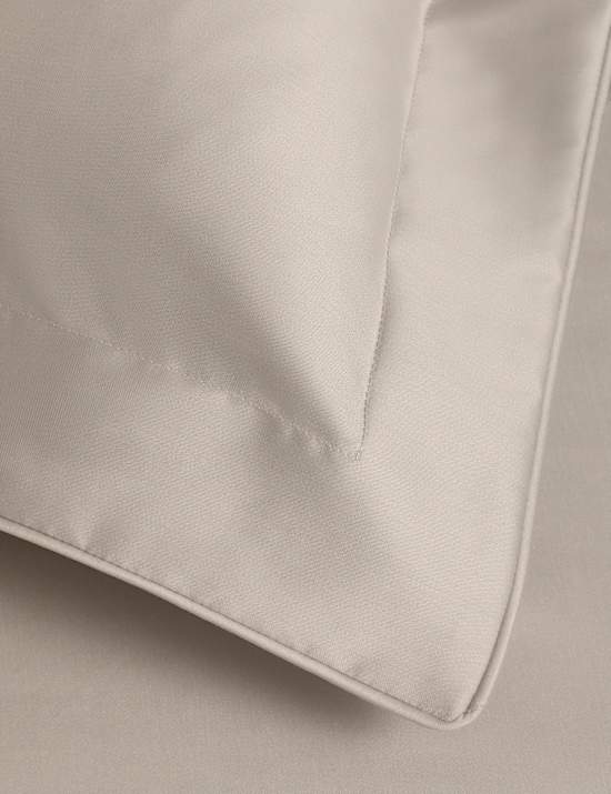 Egytpian Cotton 230 Thread Count Silky Oxford Pillowcases