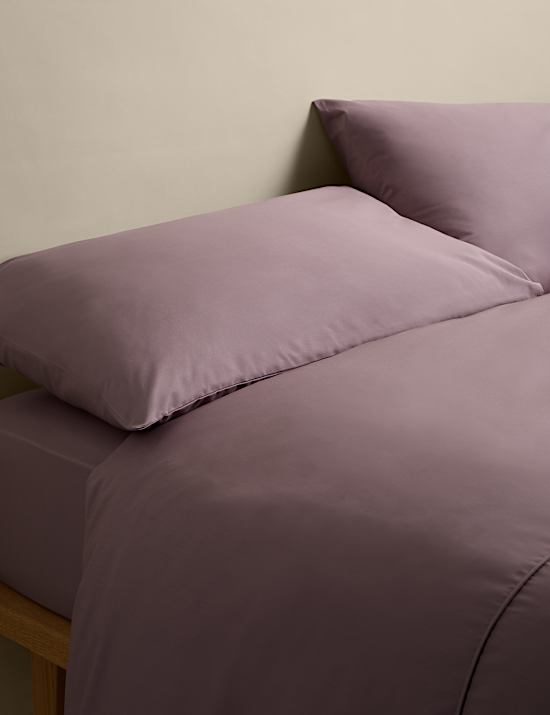 Egyptian Cotton 230 Thread Count Crisp Bedding Set