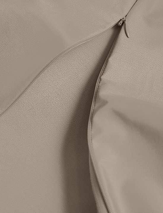 Egyptian Cotton 230 Thread Count Crisp Bedding Set