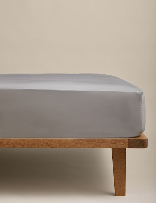 Egyptian Cotton 230 Thread Count StayPut Fitted Sheet