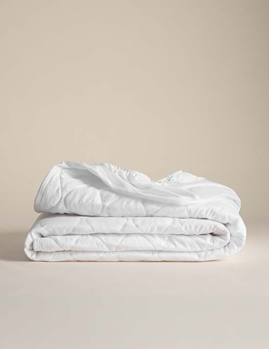 Body Temperature Control Mattress Protector