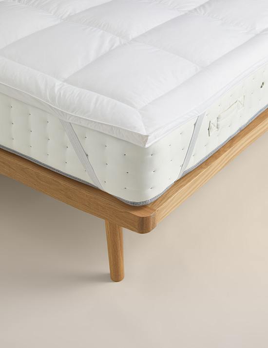 Surmatelas garni de plumes et duvet de canard