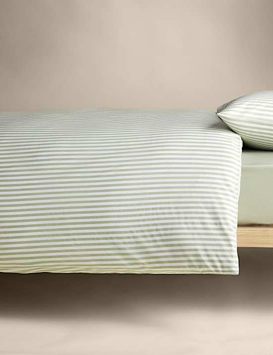 Cotton Blend Striped Bedding Set
