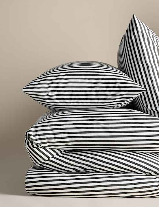 Set Perlengkapan Tidur Motif Garis Campuran Katun