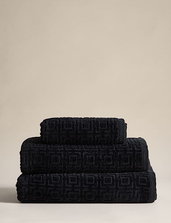 Geometric Towel