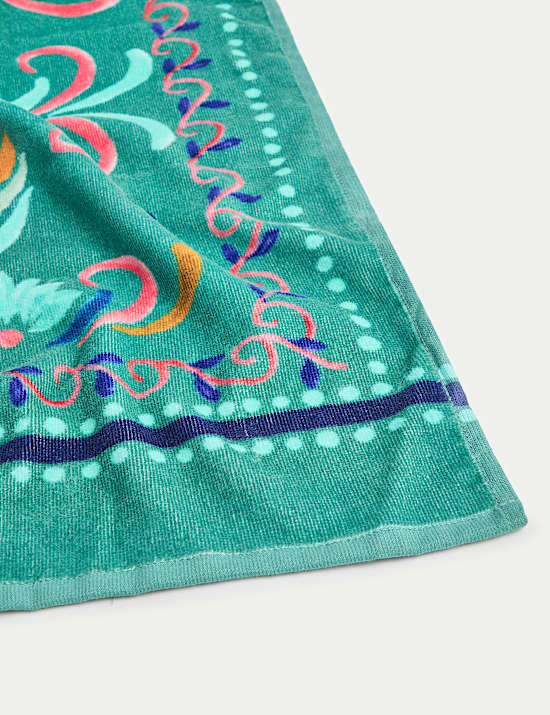 Pure Cotton Parrot Print Beach Towel