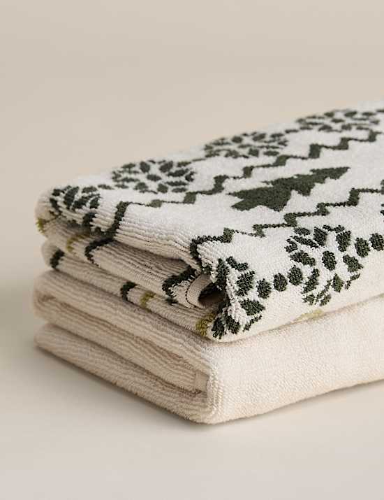 2er-Pack Handt&uuml;cher aus reiner Baumwolle mit Weihnachtsbaummotiv