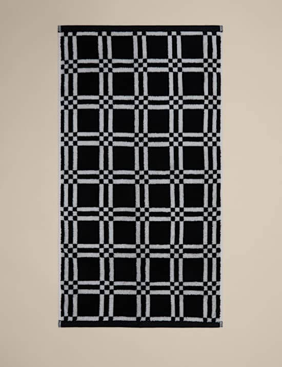 Kelly Hoppen Pure Cotton Geometric Towel