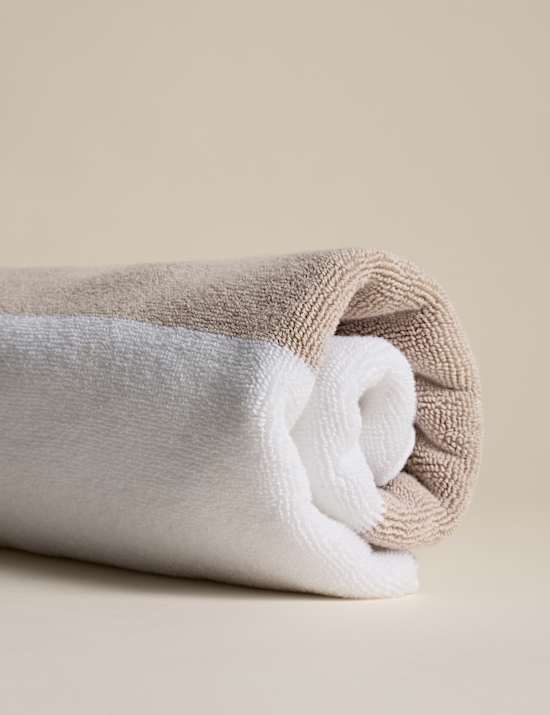 Pure Cotton Central Band Bath Mat