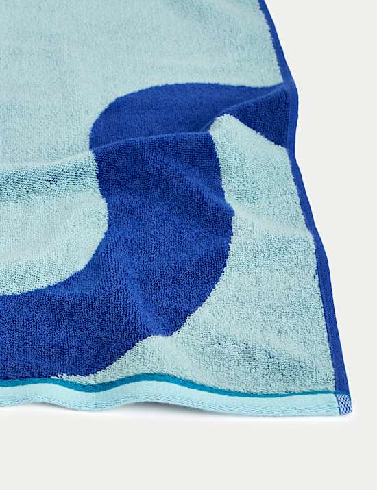 &Pi;&epsilon;&tau;&sigma;έ&tau;&alpha; &theta;&alpha;&lambda;ά&sigma;&sigma;&eta;&sigmaf; &mu;&epsilon; &sigma;&chi;έ&delta;&iota;&omicron; &kappa;ύ&mu;&alpha;&tau;&alpha; &alpha;&pi;ό 100% &beta;&alpha;&mu;&beta;ά&kappa;&iota;