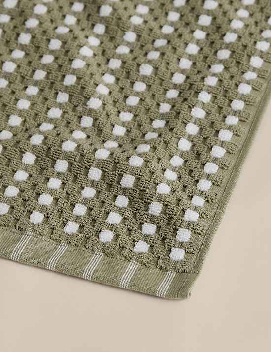 Pure Cotton Spotty Striped Towel