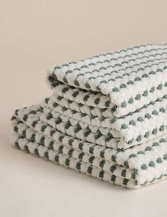 Pure Cotton Spotty Striped Towel