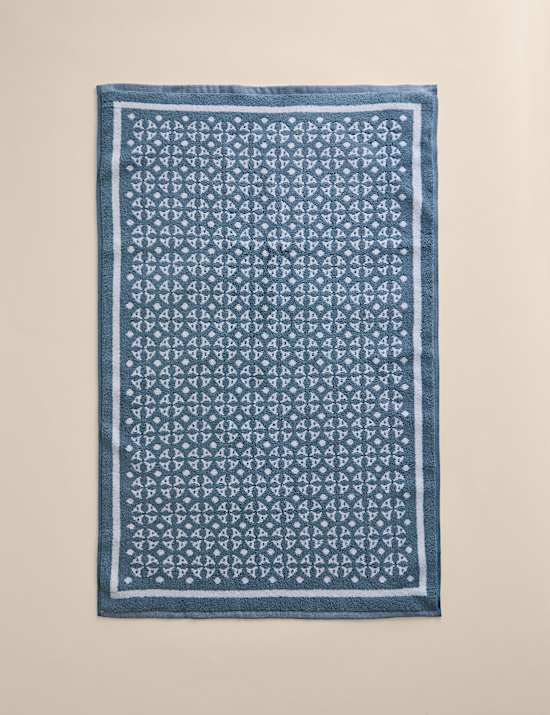 Pure Cotton Geometric Bath Mat