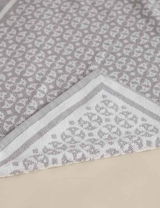 Pure Cotton Geometric Circle Towel