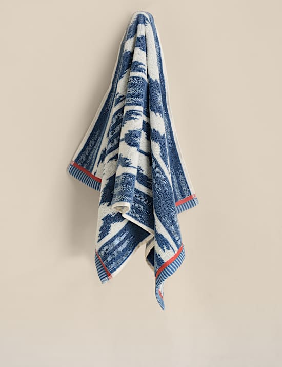 Set of 3 Pure Cotton Ikat Towels