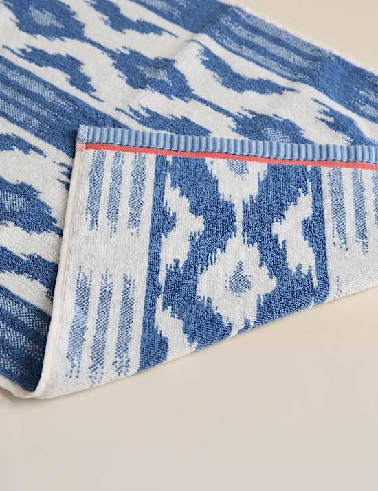 Set of 3 Pure Cotton Ikat Towels