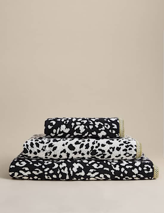 Pure Cotton Leopard Print Towel