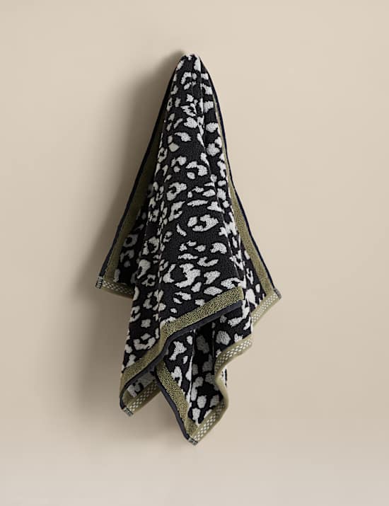 Pure Cotton Leopard Print Towel