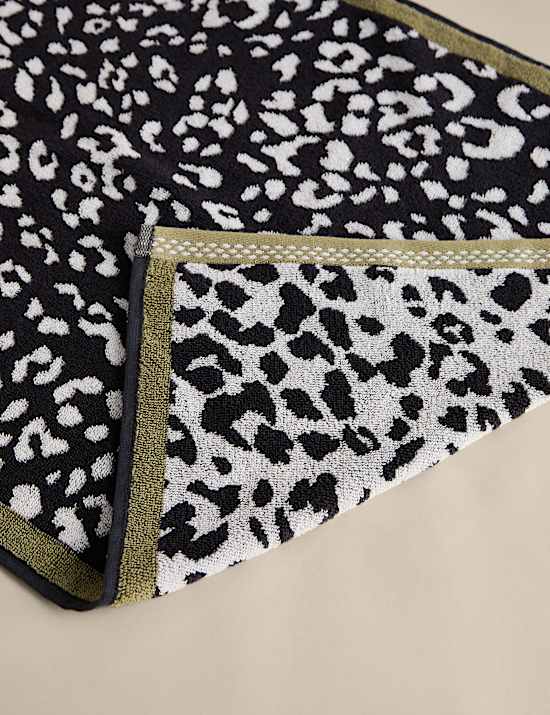 Pure Cotton Leopard Print Towel