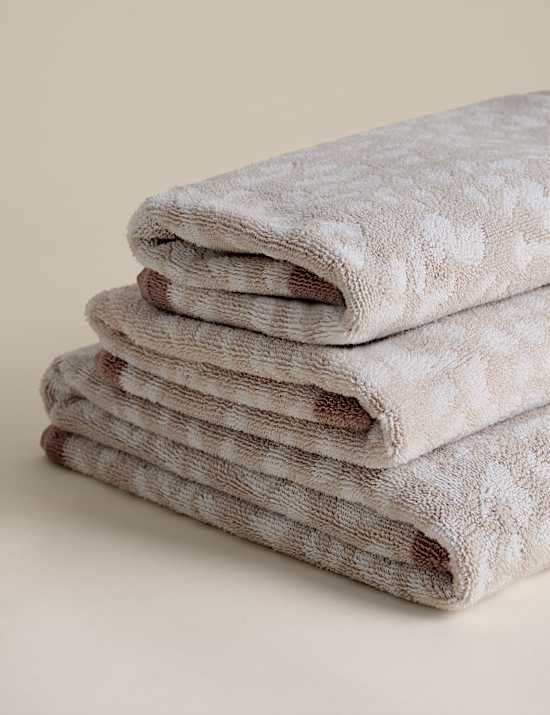 Pure Cotton Leopard Print Towel