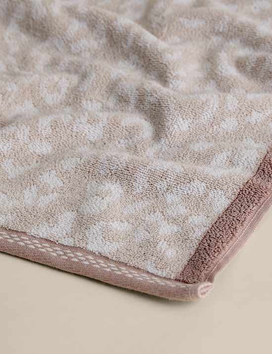Pure Cotton Leopard Print Towel