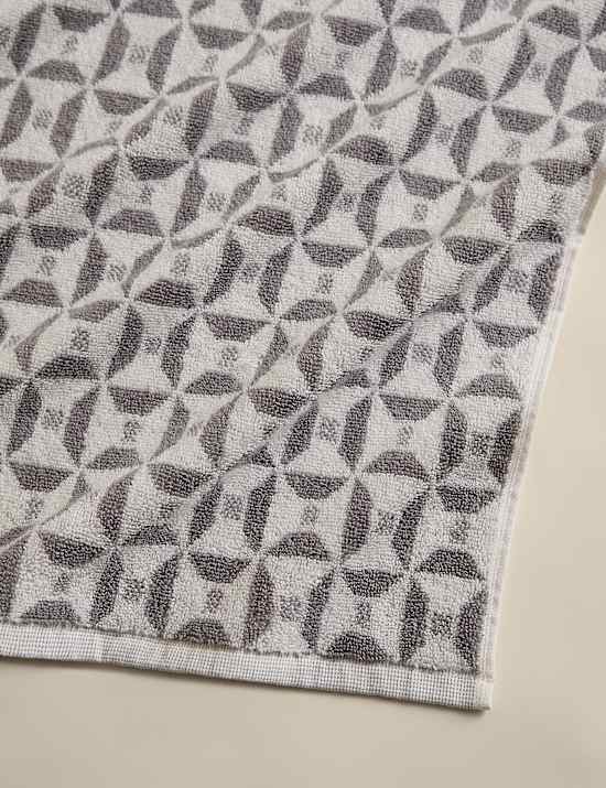 Pure Cotton Geometric Tile Towel
