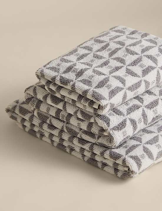 Pure Cotton Geometric Tile Towel